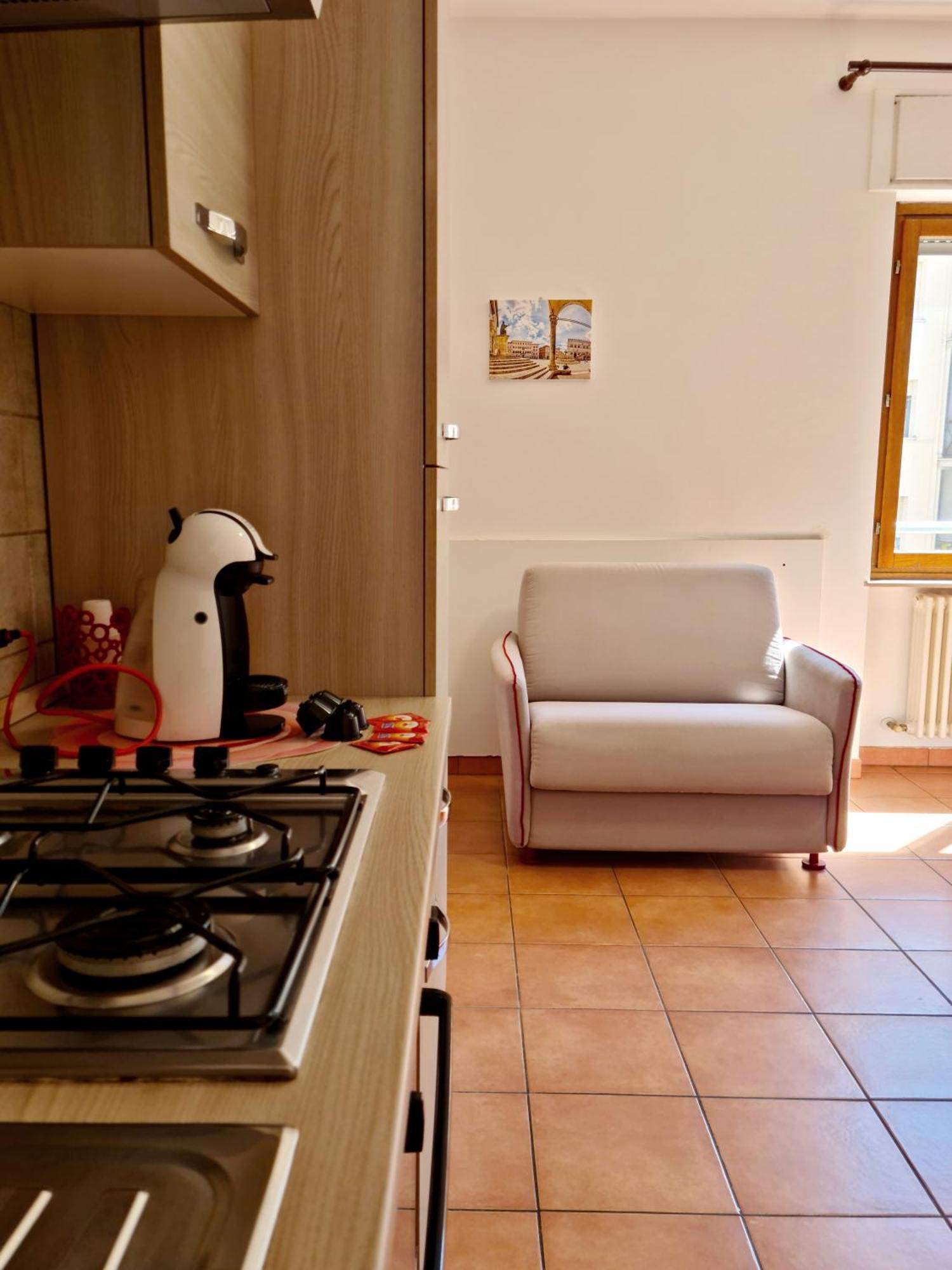 Ampio E Luminoso Monolocale Apartment Perugia Exterior foto